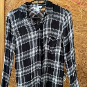 Old navy lightweight flannel
